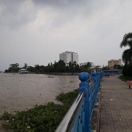 An Loc Motel Vĩnh Long المظهر الخارجي الصورة